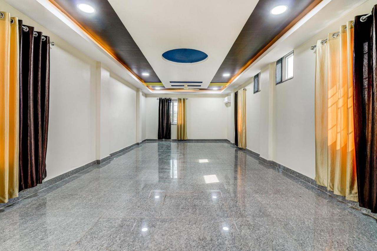 Oyo Sri Singampalli Residency Raspari Palao Eksteriør bilde